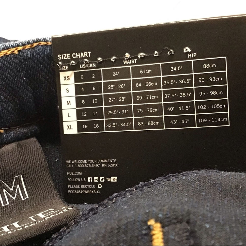 HUE Leggings - Dark Denim NWT - Size M - Picture 4 of 4